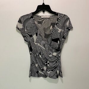 2/$20 - Black and White V Neck Short Sleeve Blouse / Cross Over Neckline